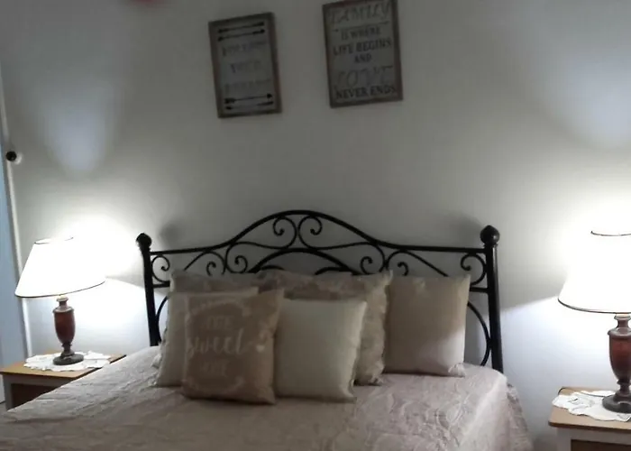 The Old School 度假居 卡列塔