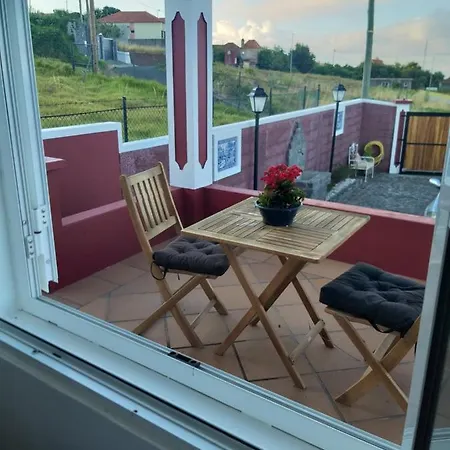 بيت للعطل The Old School *