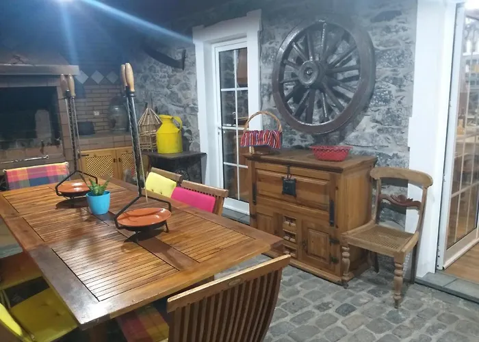 Nyaraló The Old School Calheta