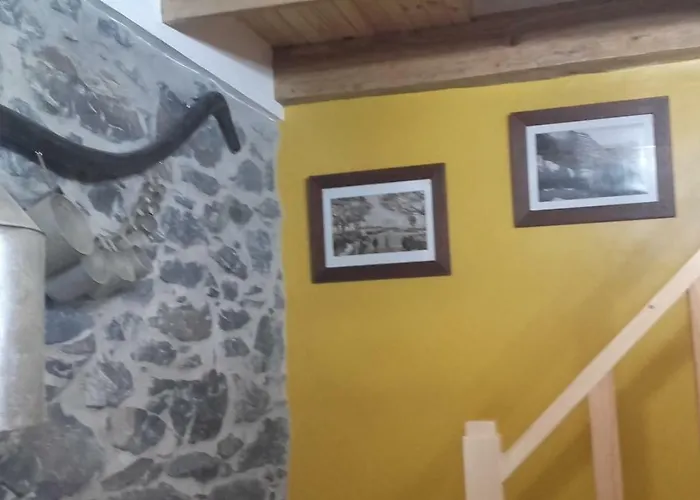 The Old School Nyaraló