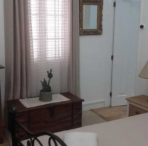 The Old School Nyaraló Calheta